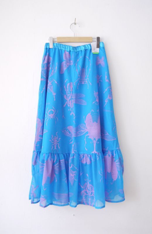 Insect lace flare skirt
