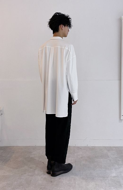 ABSTRACT shirt