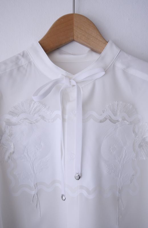 ABSTRACT shirt
