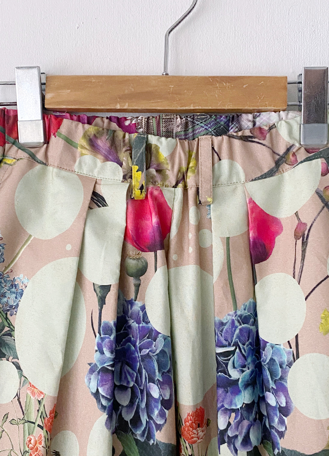 Aging Flower 2-Tuck Pants