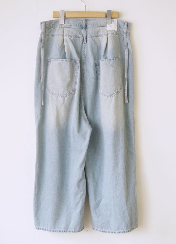 Zipper slit remake denim