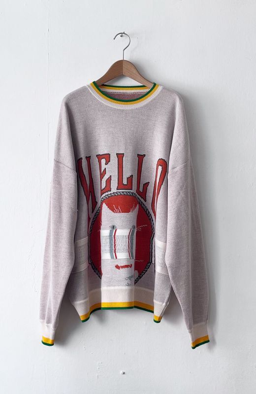 White cat halo pullover