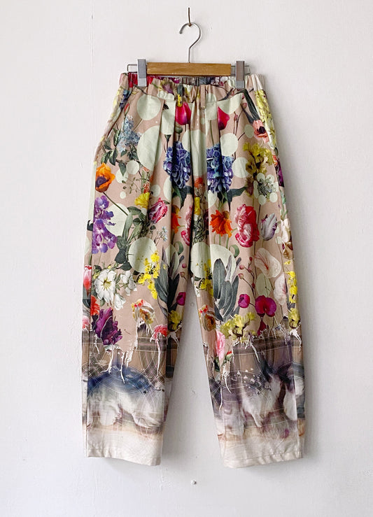 Aging Flower 2-Tuck Pants