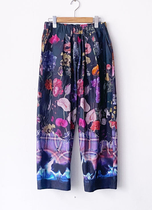 Aging Flower 2-Tuck Pants