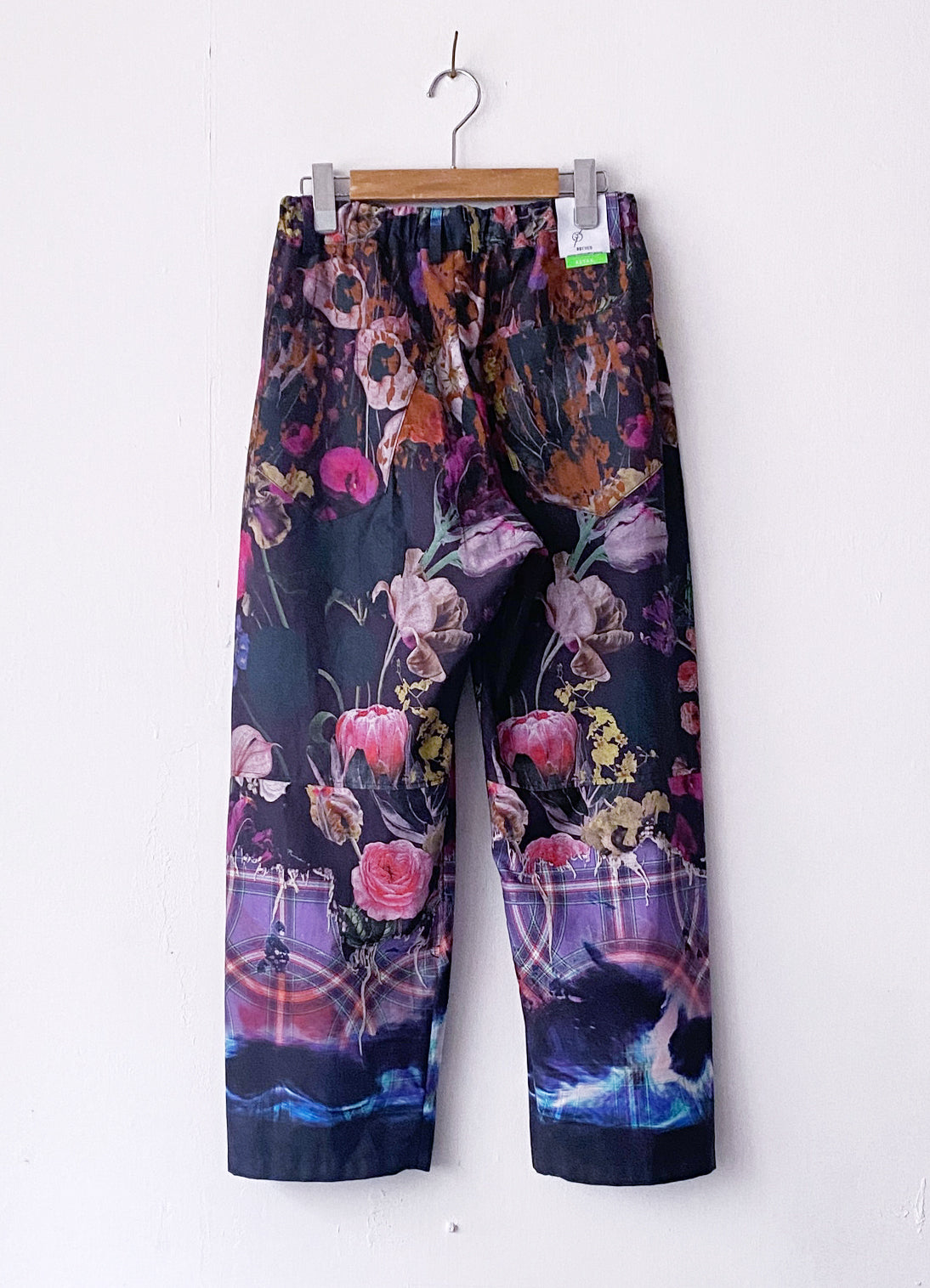 Aging Flower 2-Tuck Pants